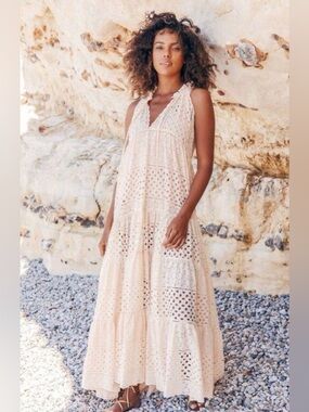 NWT Charina Sarte Persephone blush Ruffled V-Neck Eyelet Maxi Dress large